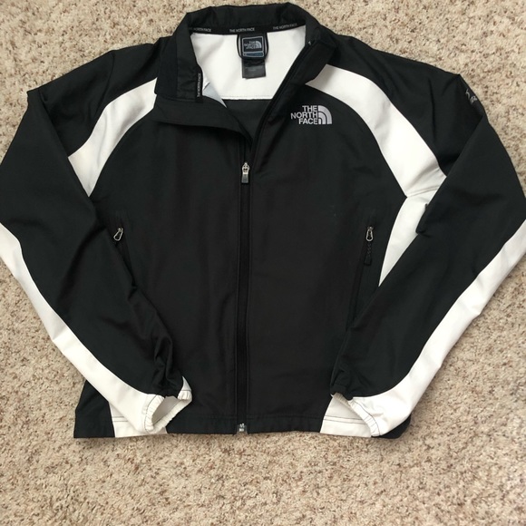 North Face woman’s fly weight jacket - Picture 2 of 7